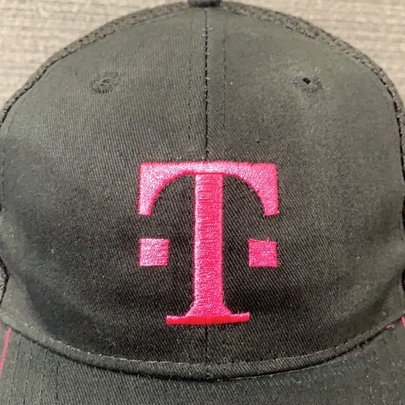 T-Mobile Tuesdays Trucker Hat Women's OSFA Black Hot Pink Mesh Back Strapback - Picture 3 of 13